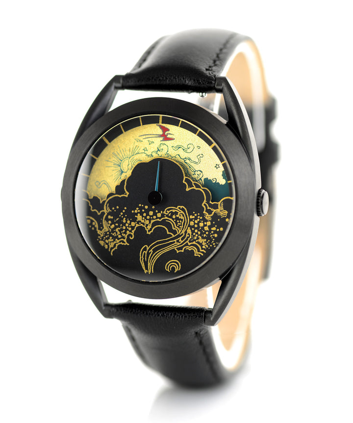 Paper crane watch side view (day)