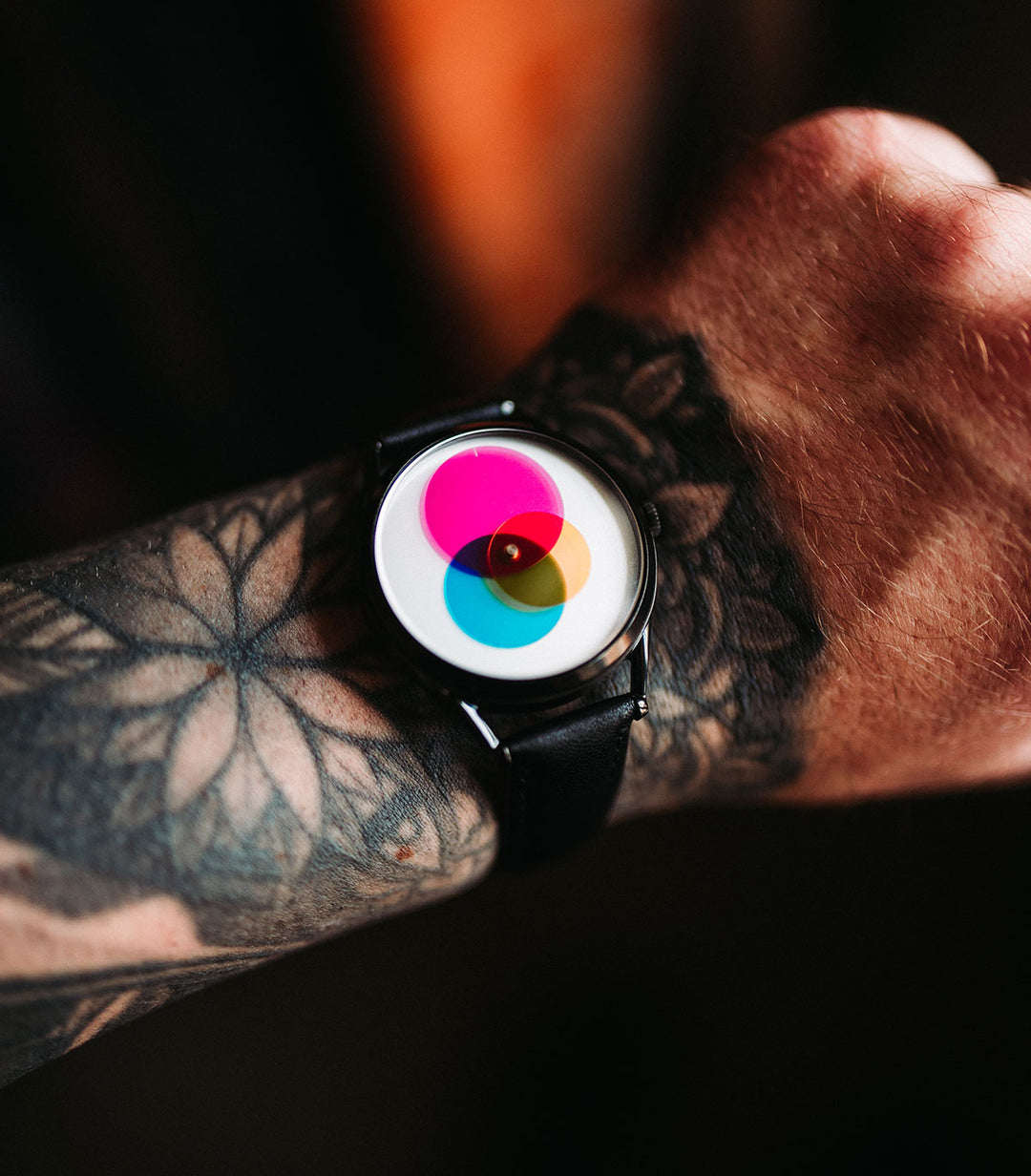 Colour Venn watch worn on wrist